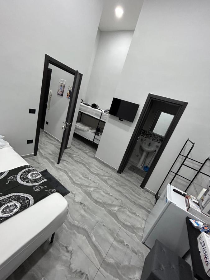 Апартаменты Foria House Valentino Неаполь Экстерьер фото