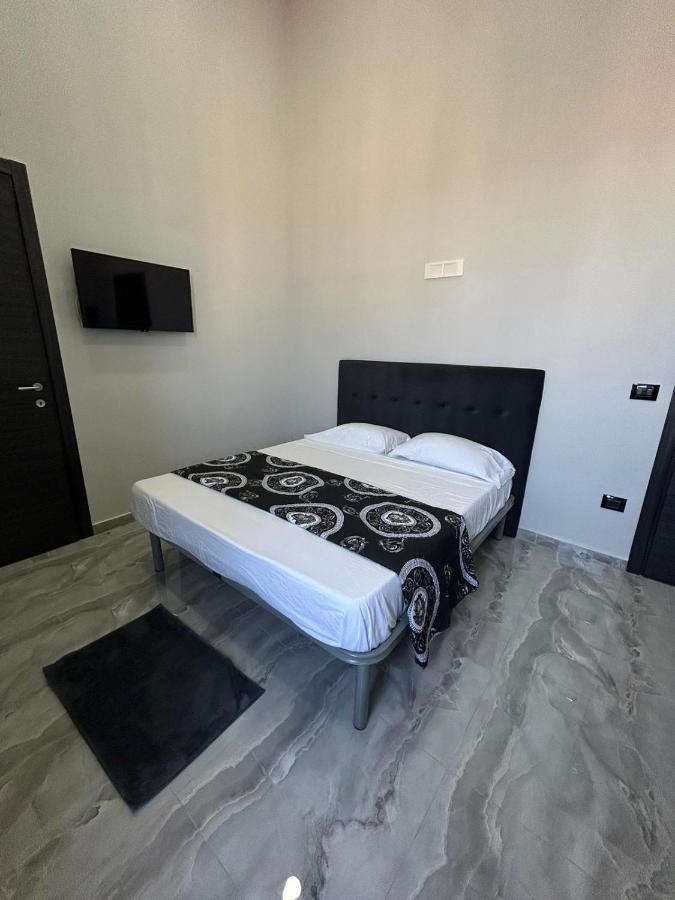 Апартаменты Foria House Valentino Неаполь Экстерьер фото