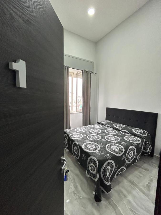 Апартаменты Foria House Valentino Неаполь Экстерьер фото