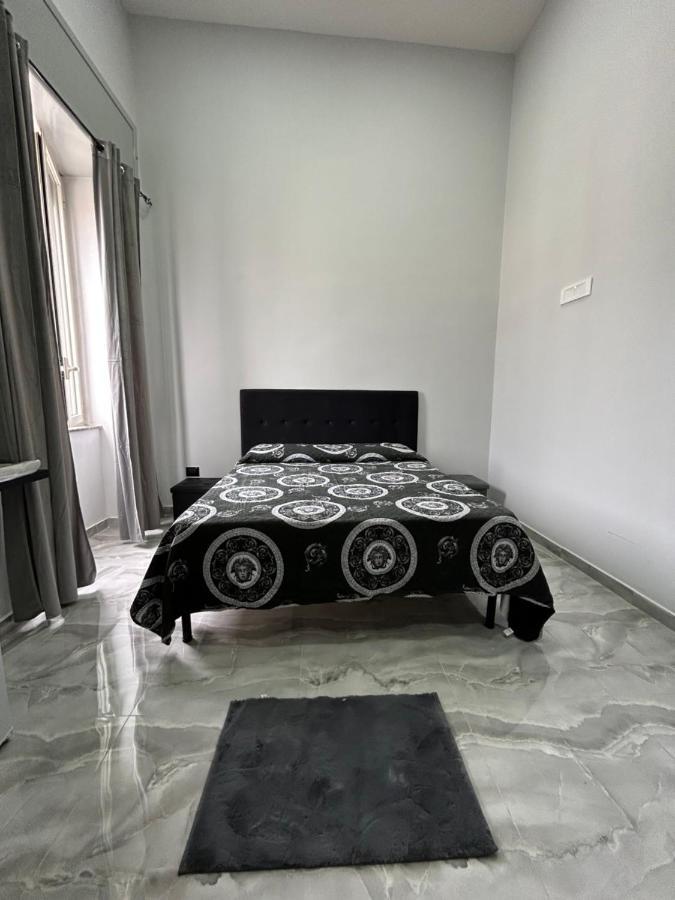 Апартаменты Foria House Valentino Неаполь Экстерьер фото